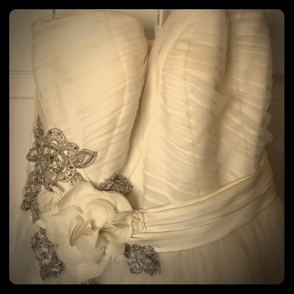 Wedding dress